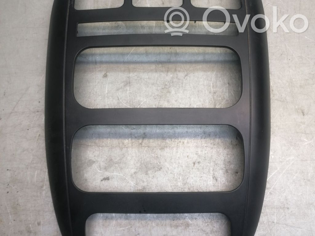 Chrysler Voyager Paneļa apdare 