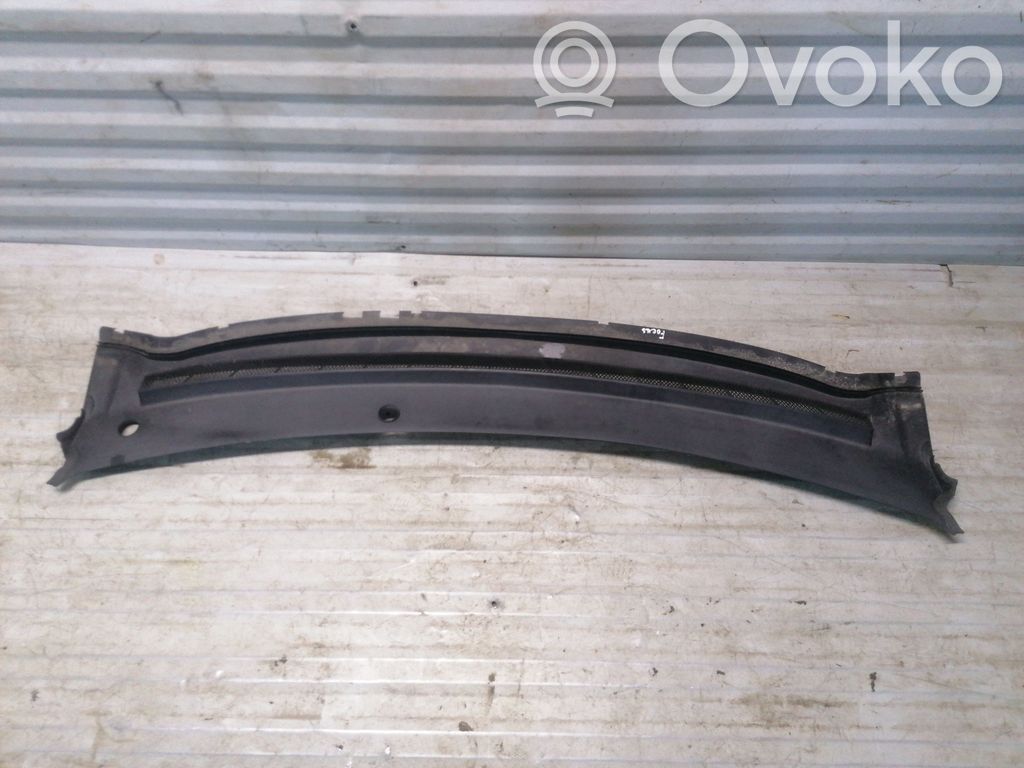 Ford Focus Wiper trim 
