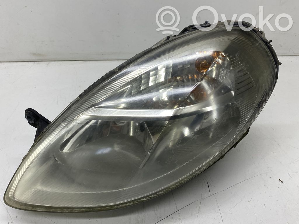 Lancia Musa Headlight/headlamp 