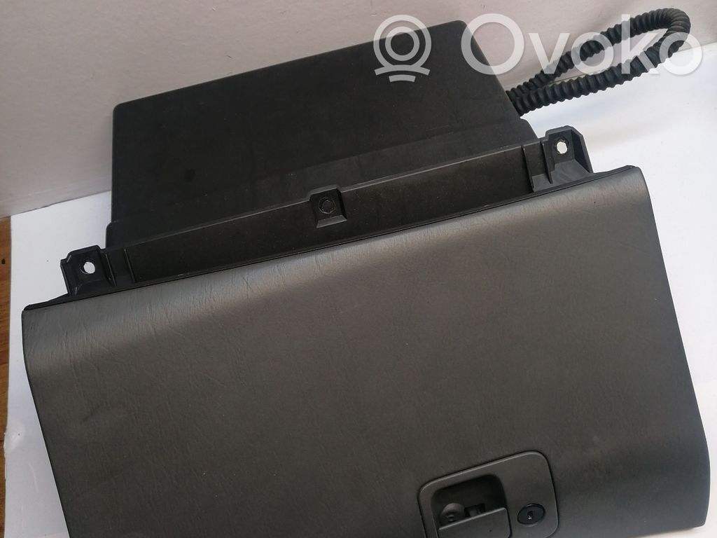 Saab 9-5 Glove box 