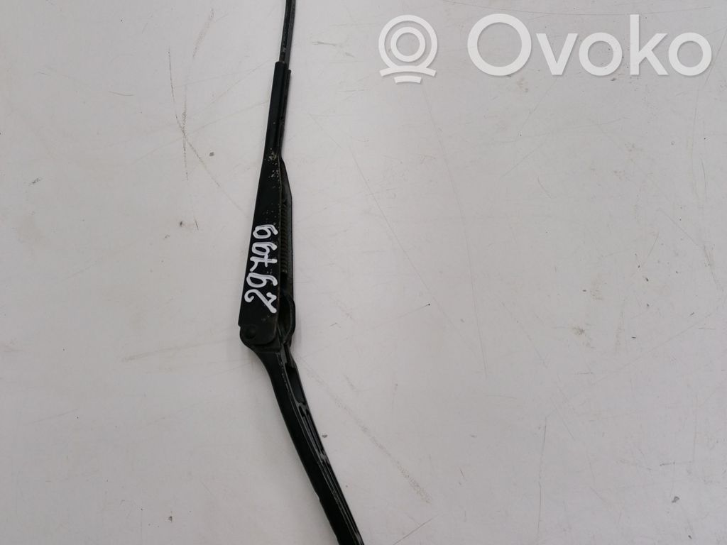 Saab 9-5 Wischerarm vorne 
