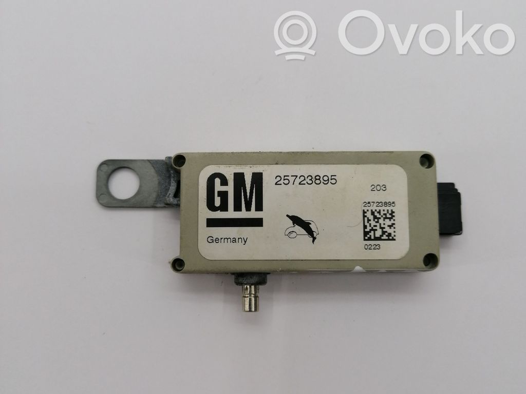 Cadillac CTS Antenos stiprintuvas 