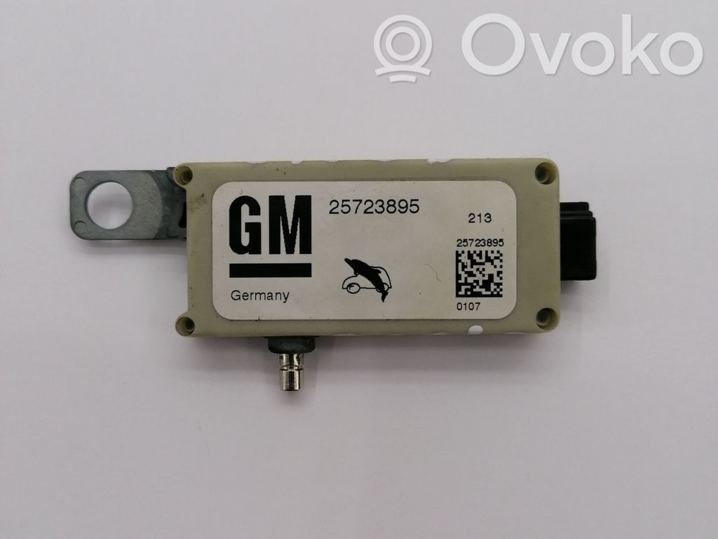 Cadillac CTS Antenos stiprintuvas 