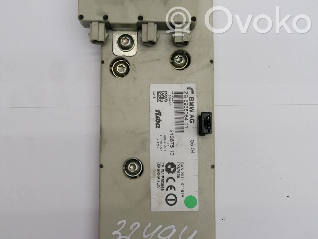 BMW 7 E65 E66 Antenos stiprintuvas 