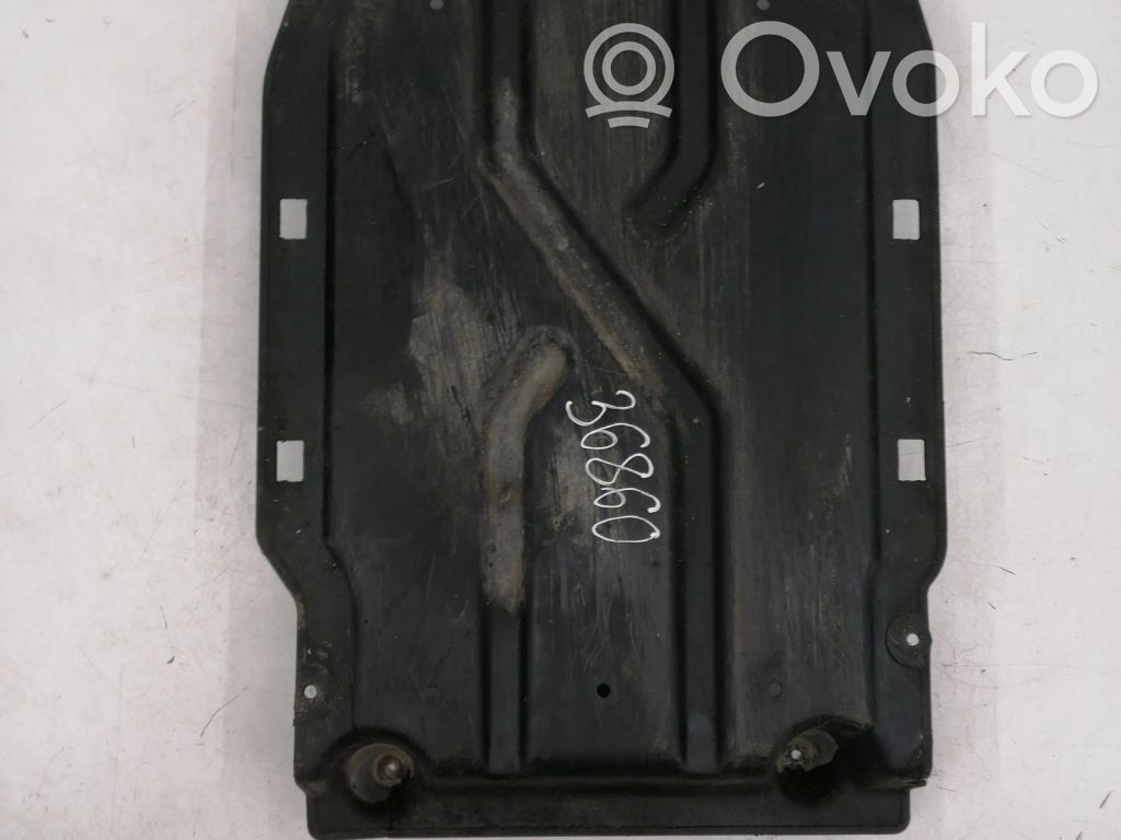 Placa protectora del centro/medio   51717002379