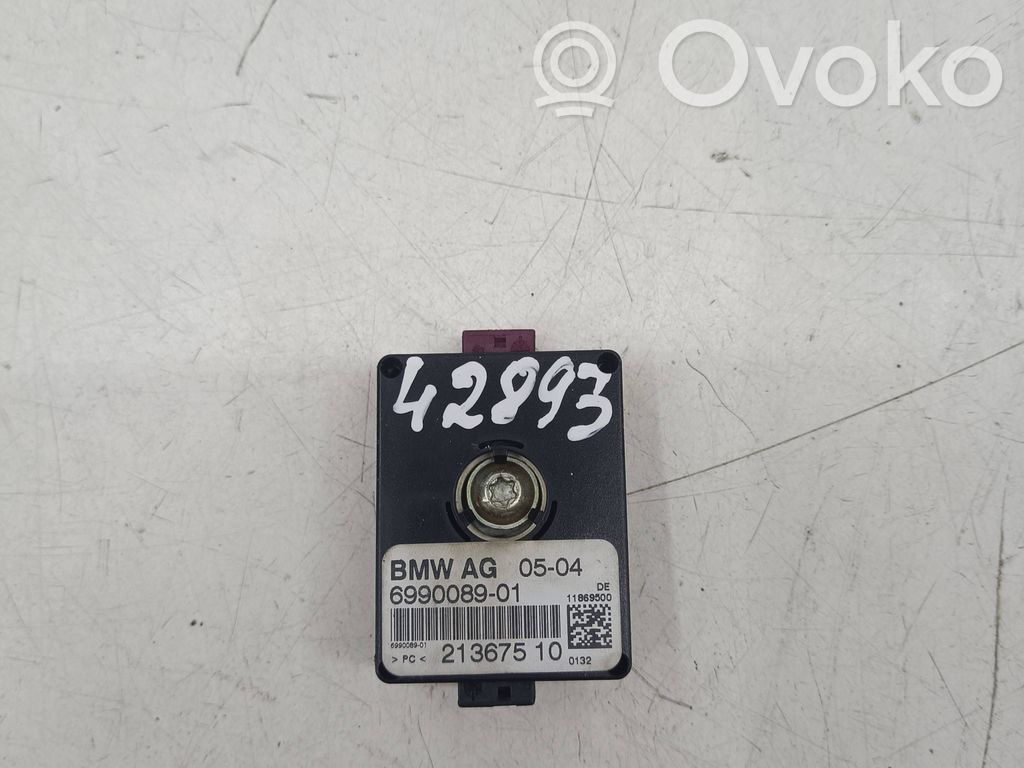 BMW X3 E83 Antenos stiprintuvas 