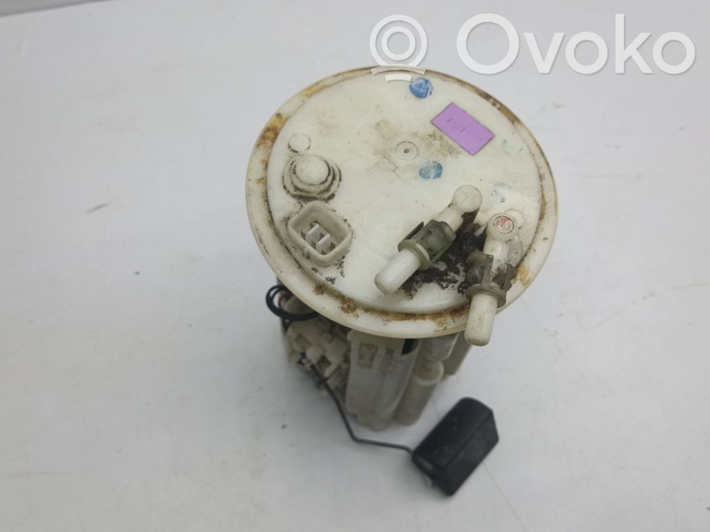 Bomba interna de combustible