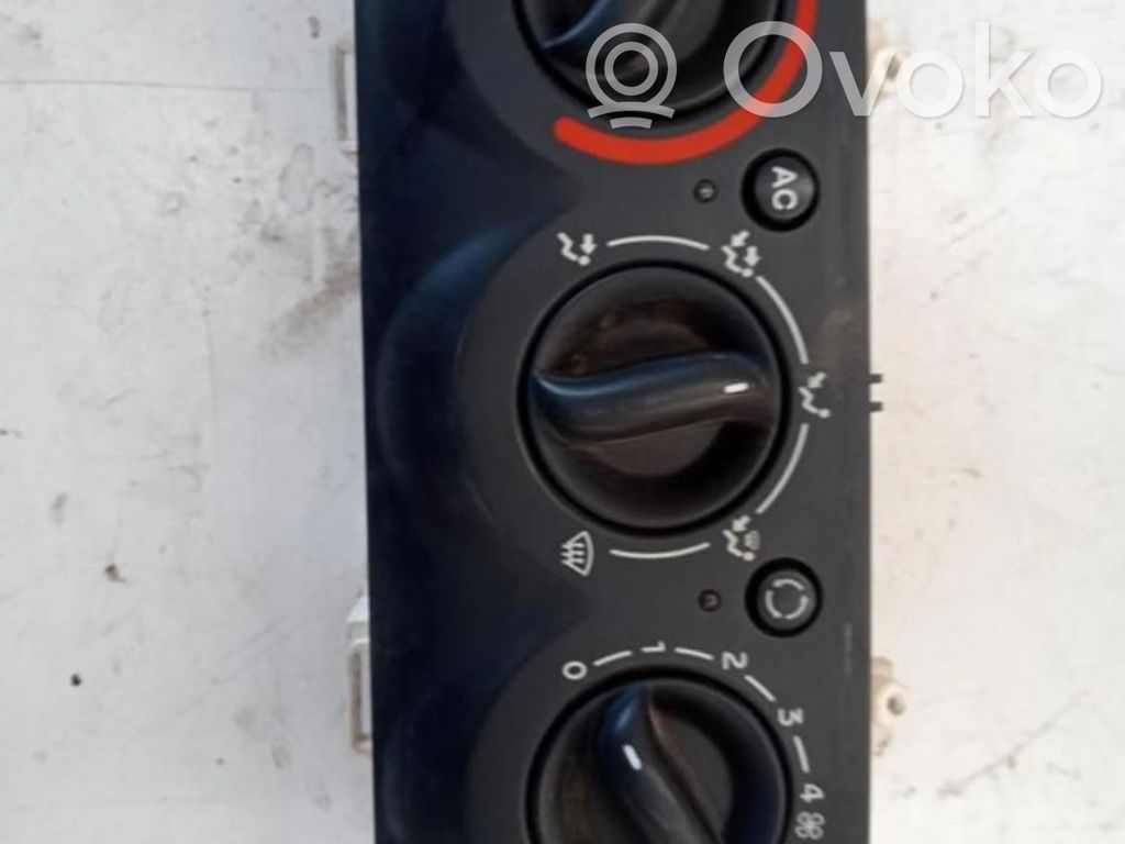 Renault Clio II Climate control unit 