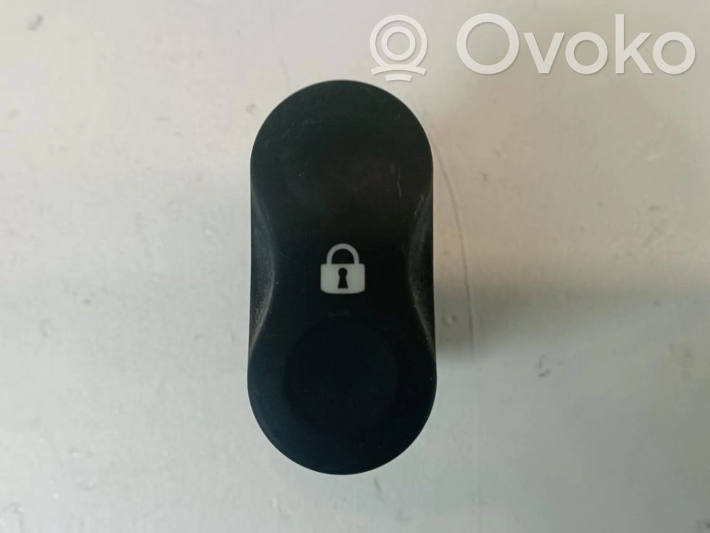 Renault Sandero I Wiper turn signal indicator stalk/switch 