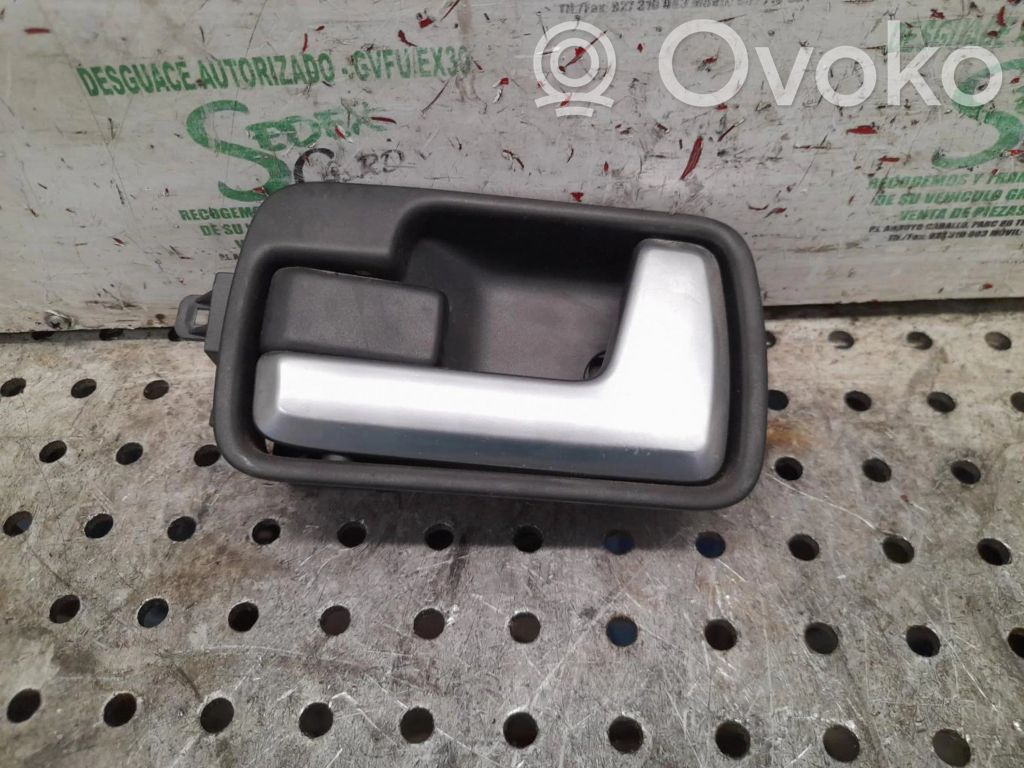 Land Rover Discovery Galinė atidarymo rankenėlė vidinė 