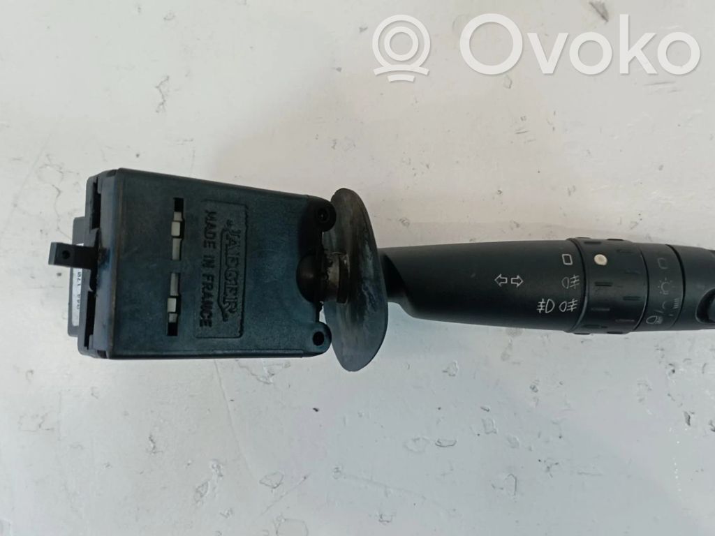 Peugeot 406 Interruptor de luz 