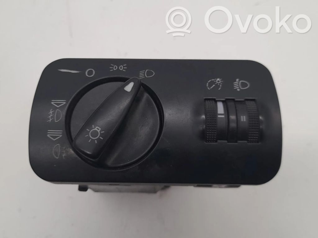 Seat Cordoba (6K) Interruptor de luz 