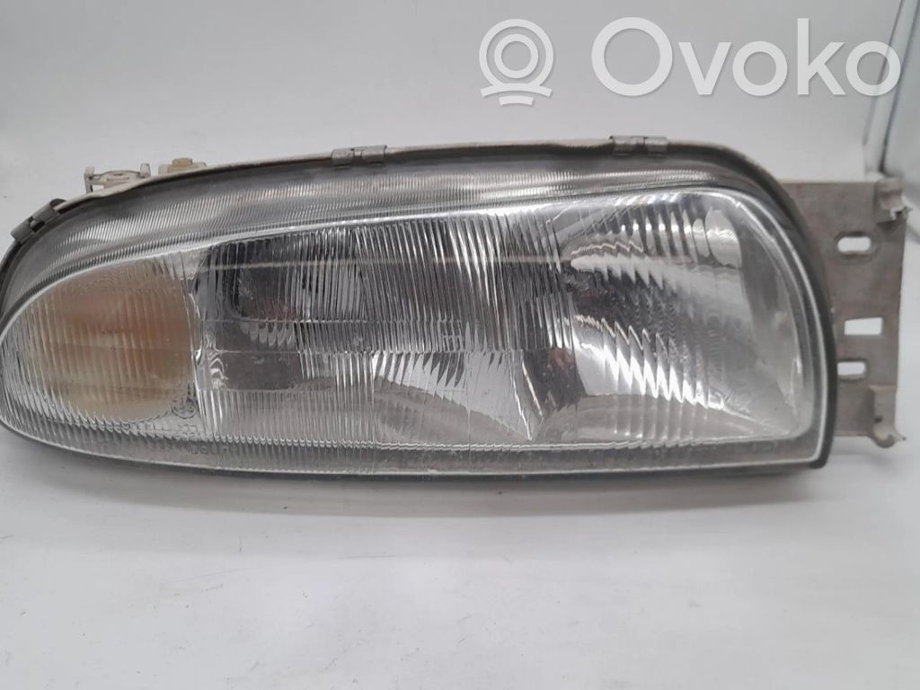 Ford Fiesta Priekšējais lukturis 