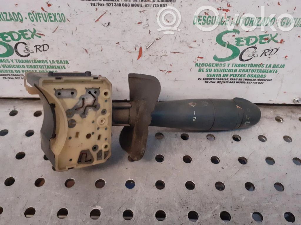Renault Kangoo I Wiper switch 