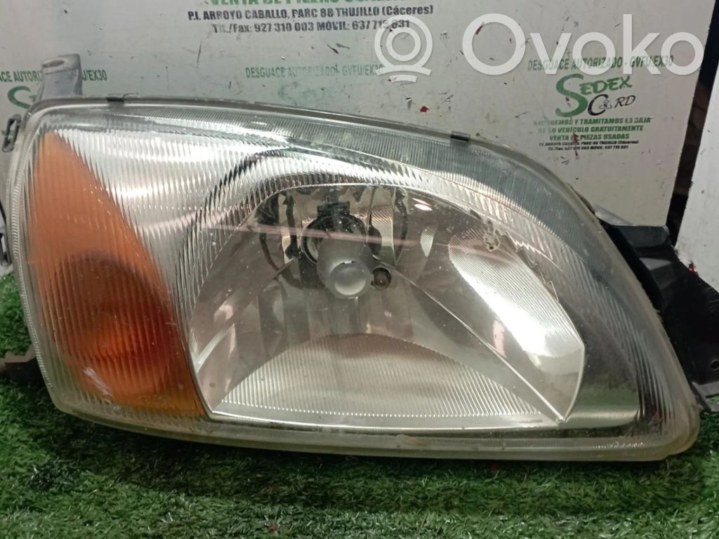 Ford Fiesta Scheinwerfer 