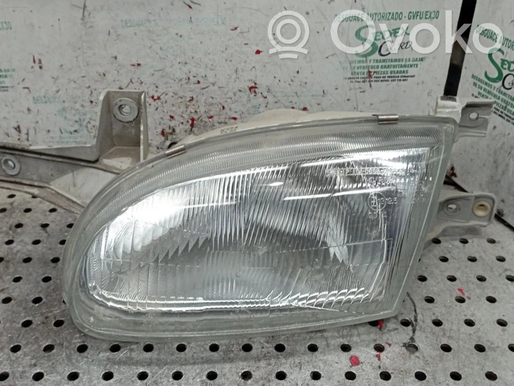 Hyundai Accent Scheinwerfer 
