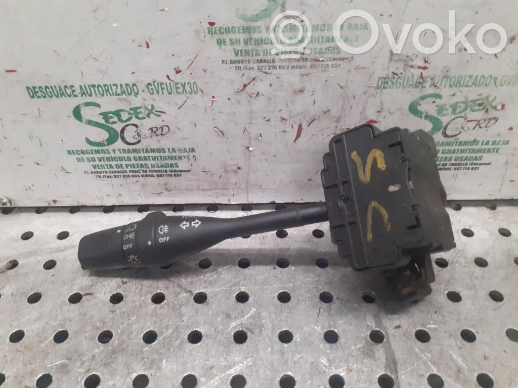 Nissan Almera Interruptor de luz 