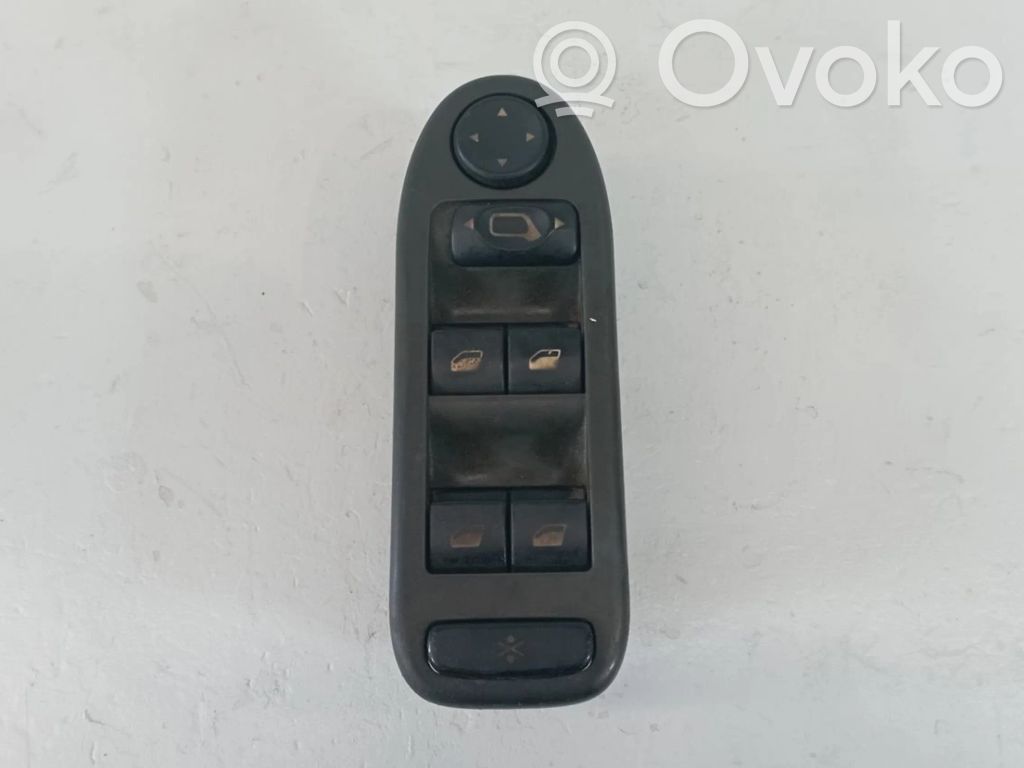Citroen C5 Electric window control switch 