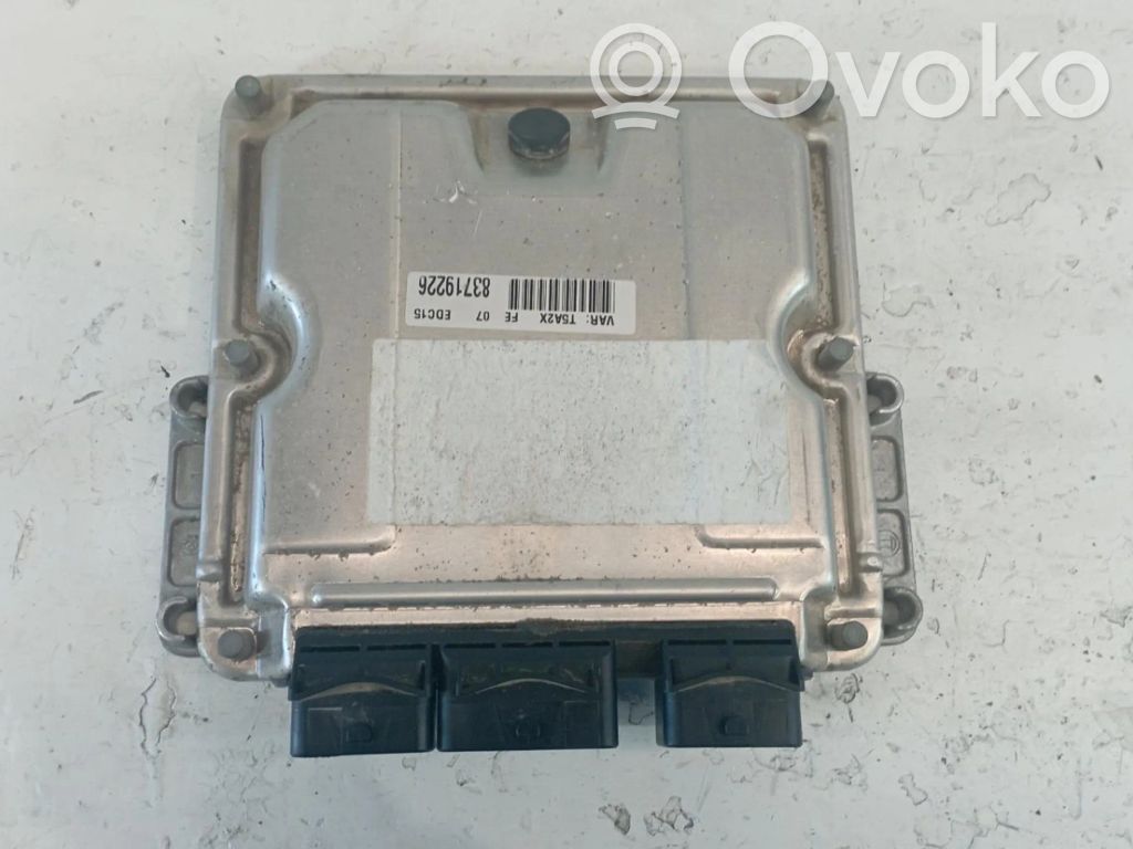 Engine control unit/module ECU   9653873280