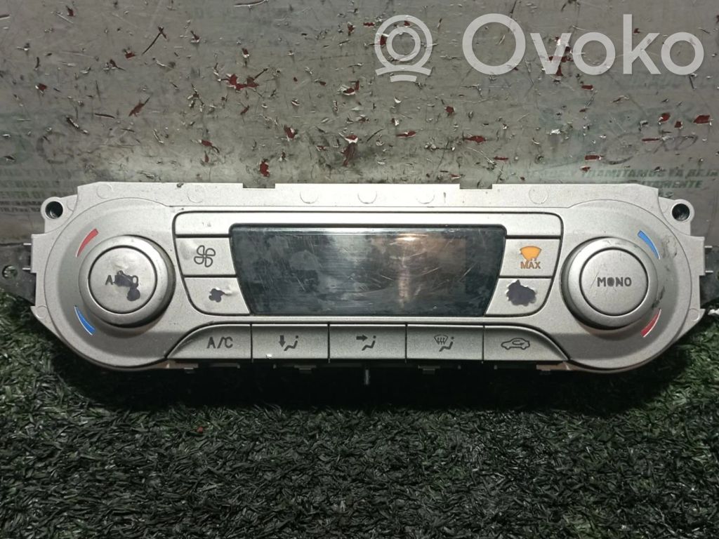 Ford Focus Climate control unit 