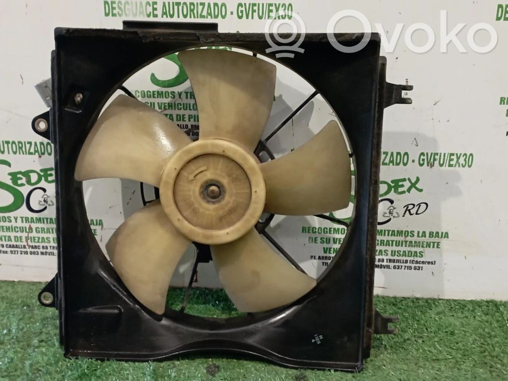 Toyota Corolla E110 Van-Kühlschrank 