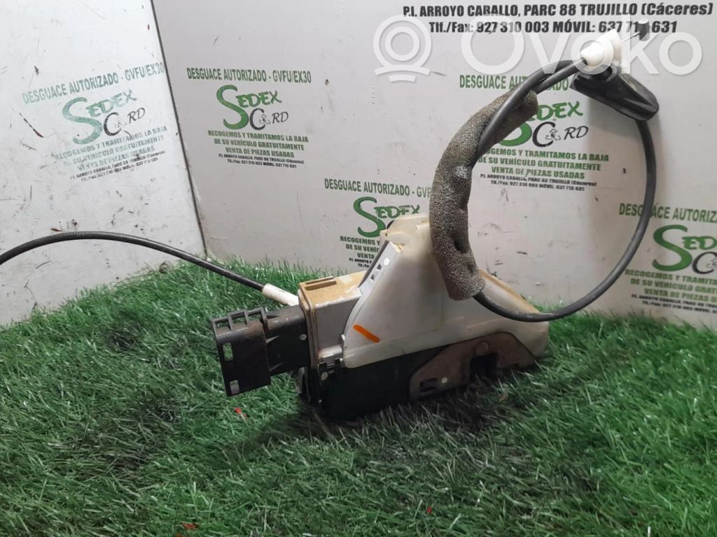 Peugeot 308 Galinių durų spyna 