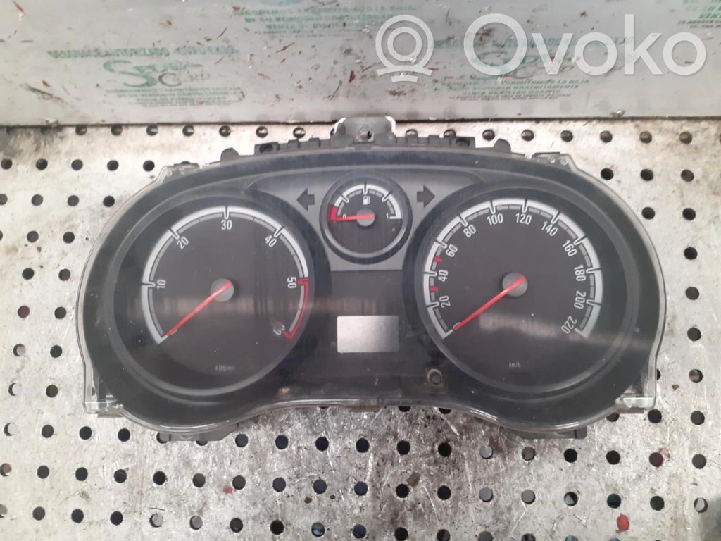 Opel Corsa E Speedometer (instrument cluster) 