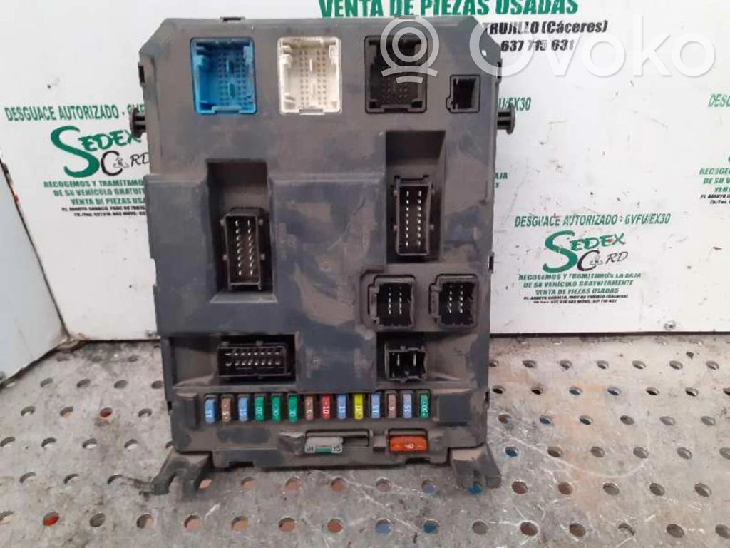 Citroen C3 Fuse module 