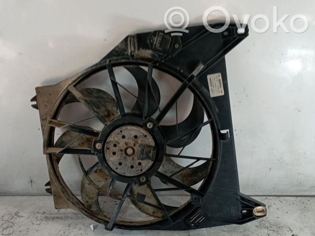 Renault Kangoo I Tila-auton jääkaappi 