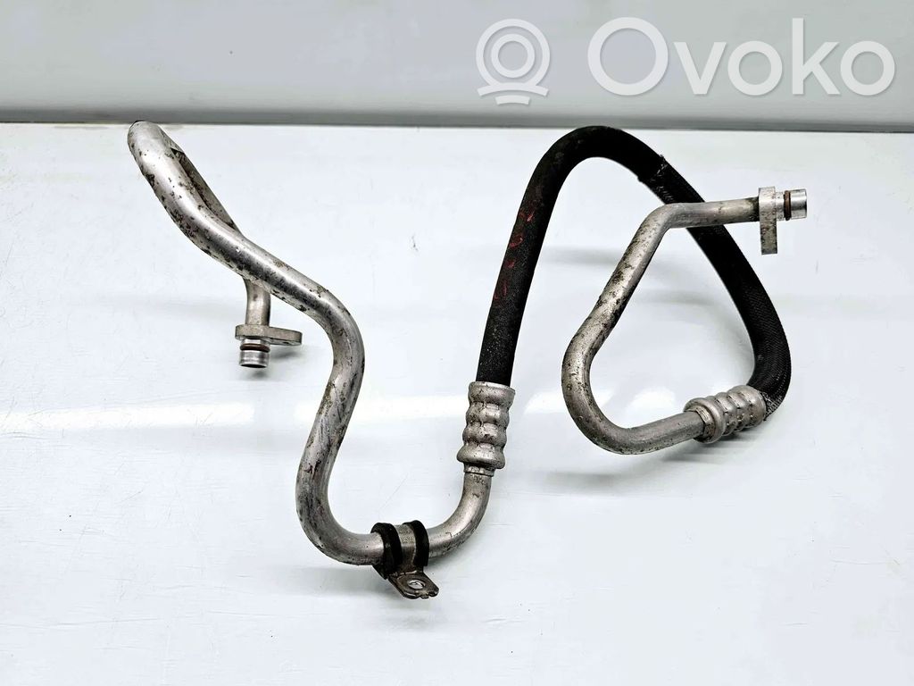 Ilmastointilaitteen putki (A/C)   924900079R