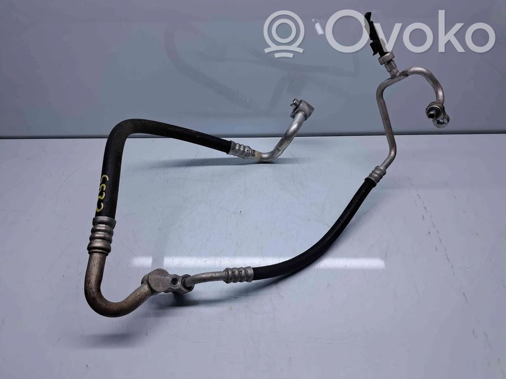 Ilmastointilaitteen putki (A/C)   OEM