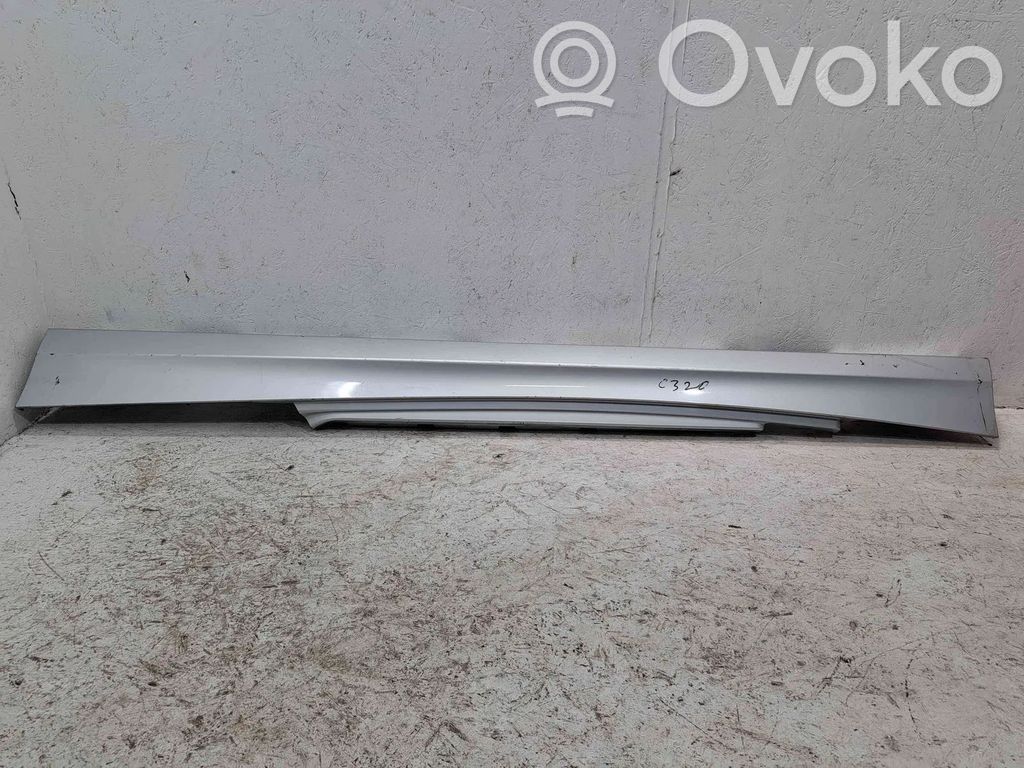 BMW 1 E81 E87 Front sill (body part) 