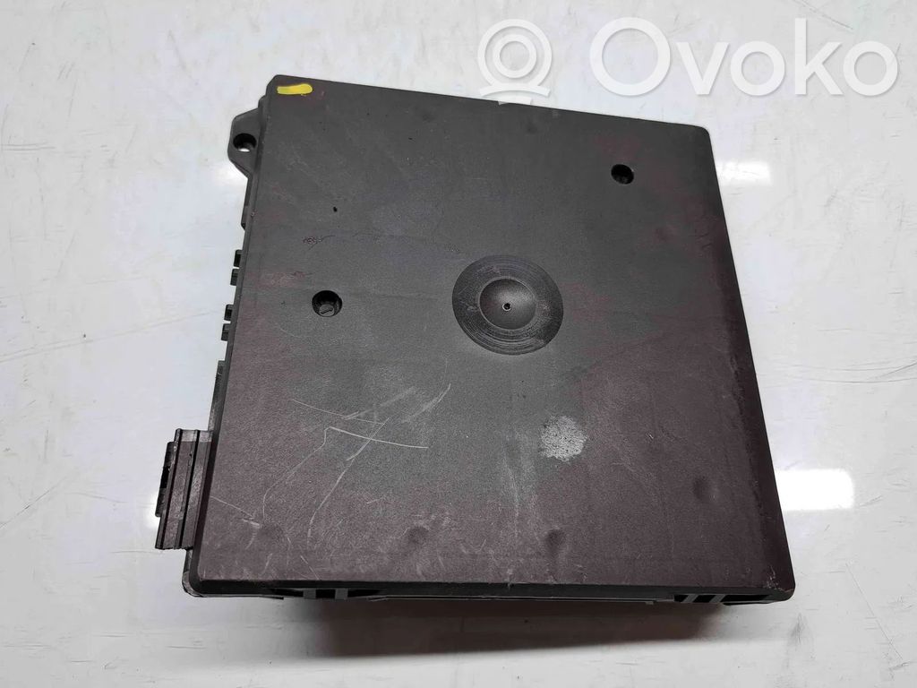 Skoda Fabia Mk2 (5J) Comfort/convenience module 