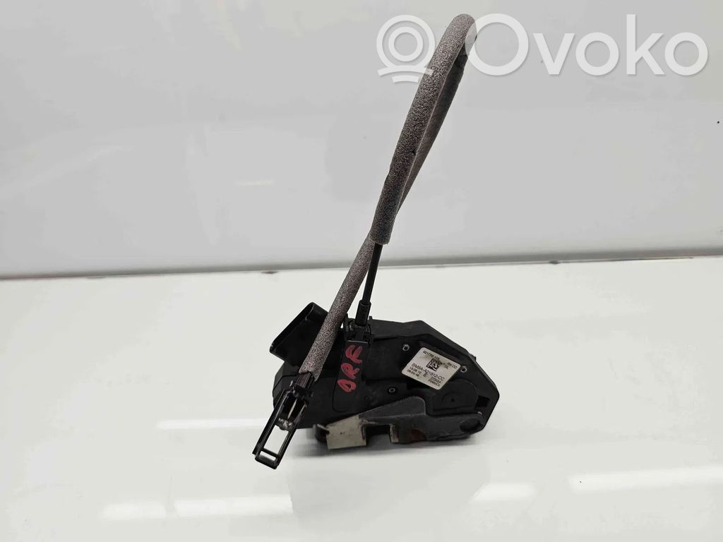 Ford Focus Slēdzene (pie roktura) 