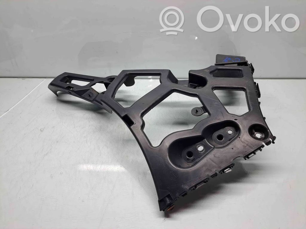 Renault Megane III Soporte de montaje del parachoques trasero 