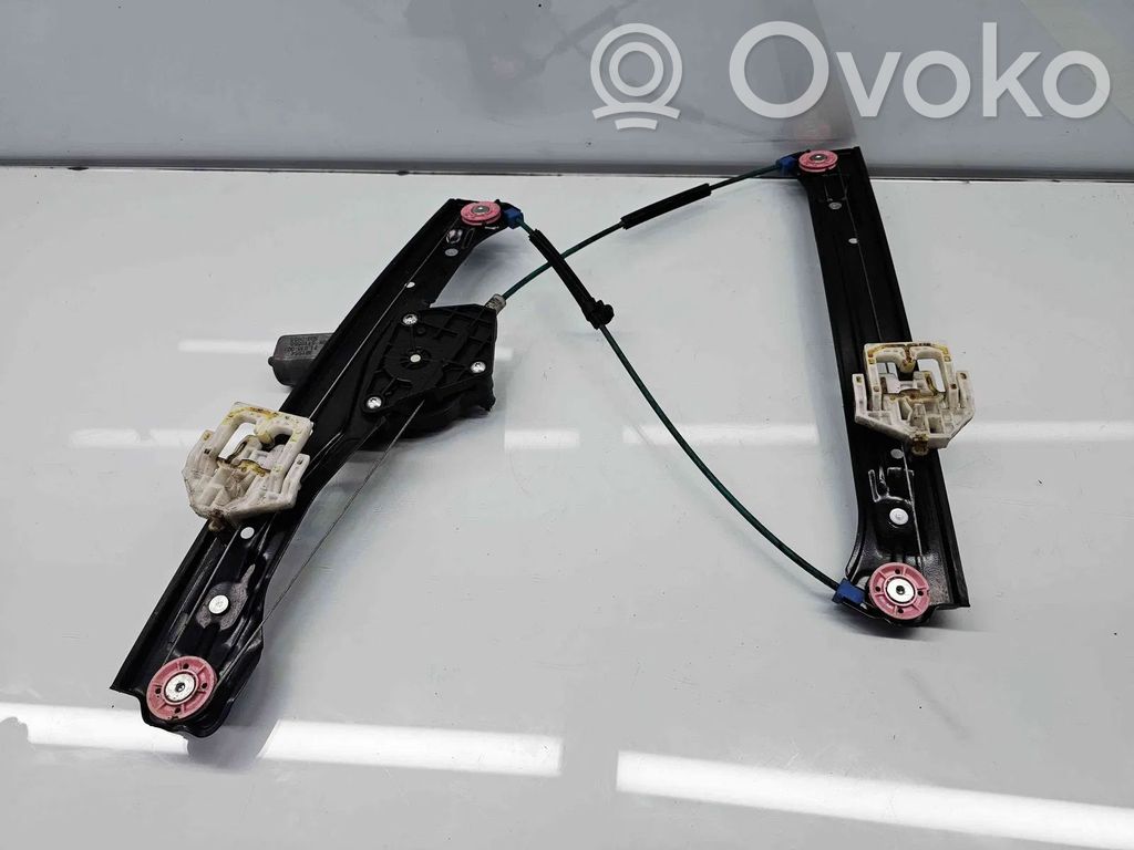 BMW 1 F20 F21 Front door manual window regulator 