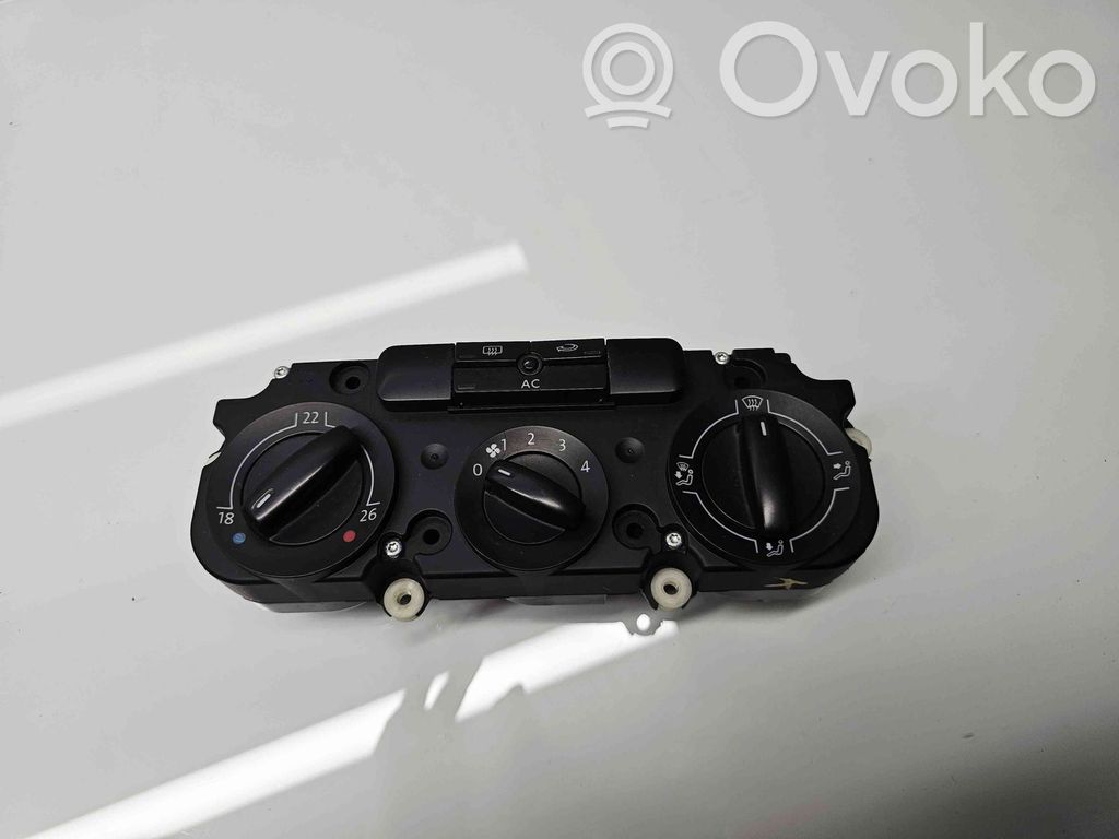 Volkswagen Touran I Panel klimatyzacji 
