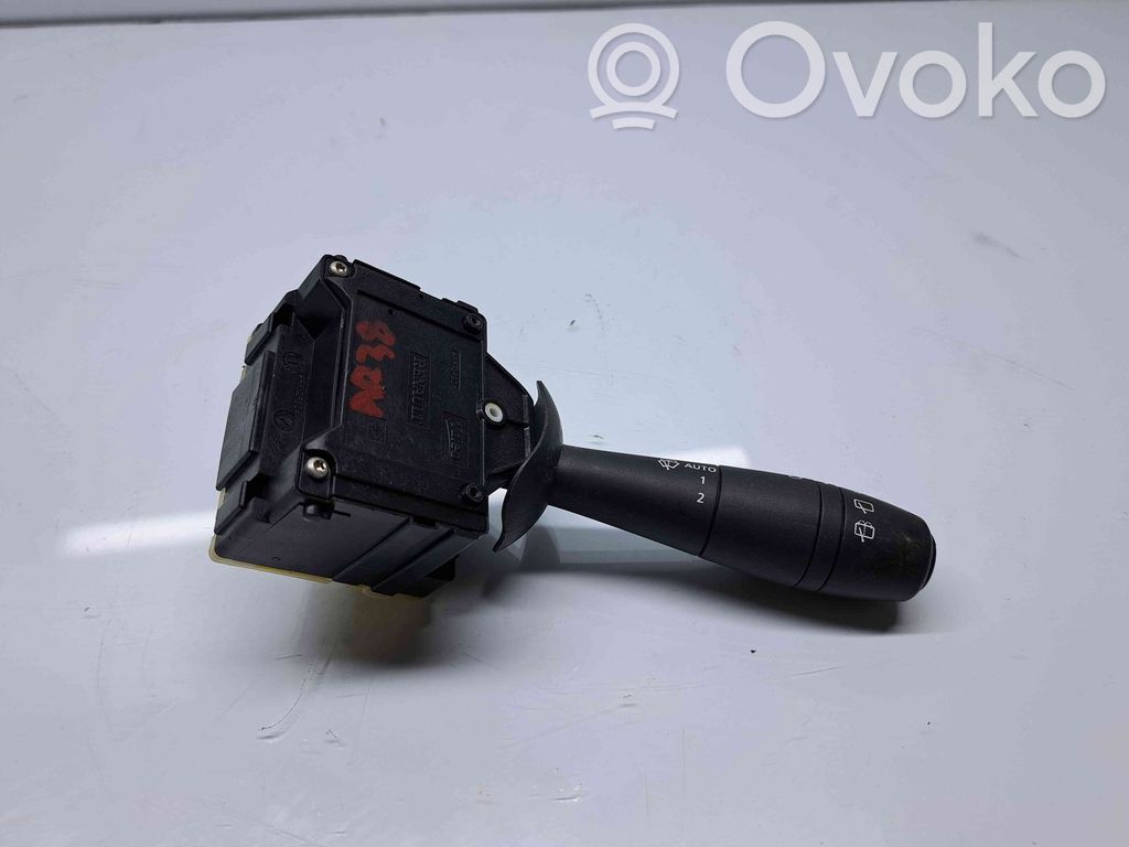 Renault Captur Interruptor del limpiaparabrisas 