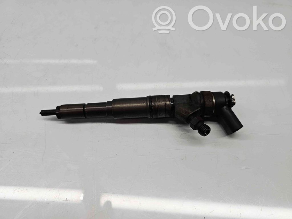 BMW 1 E81 E87 Fuel injector 