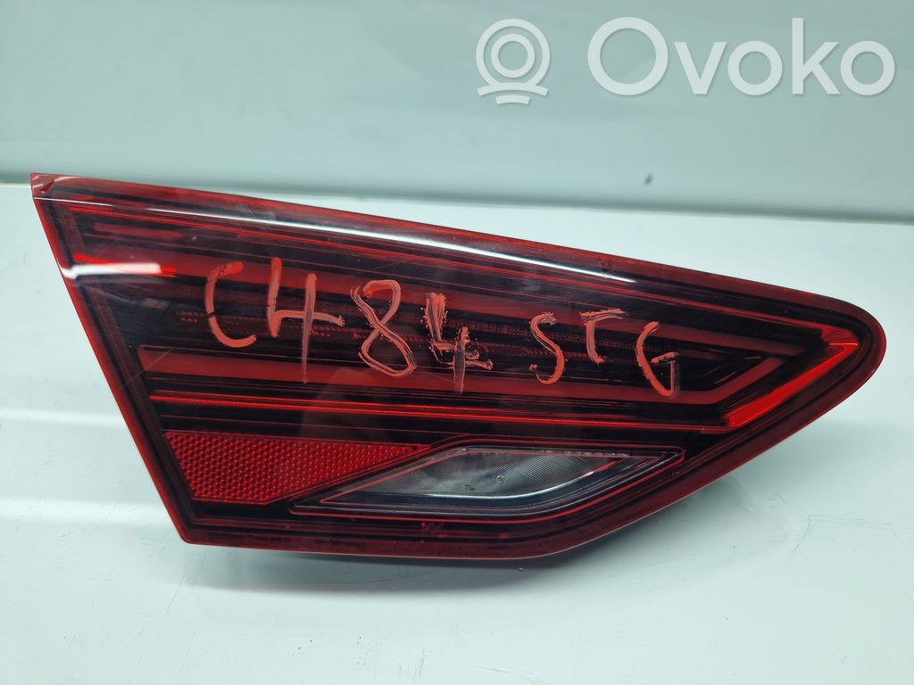 Rear/tail lights   5F0945307K
