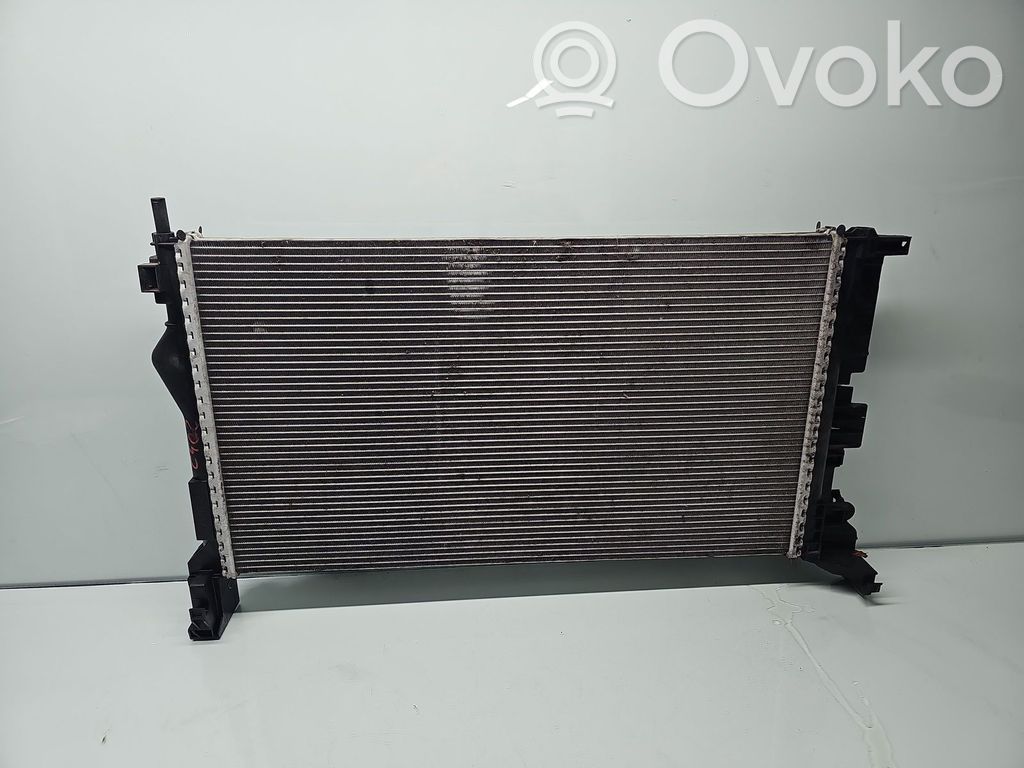 Volvo XC90 Coolant radiator 