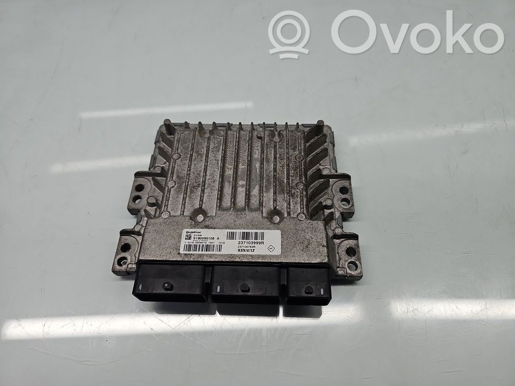 Dacia Duster Engine control unit/module ECU 