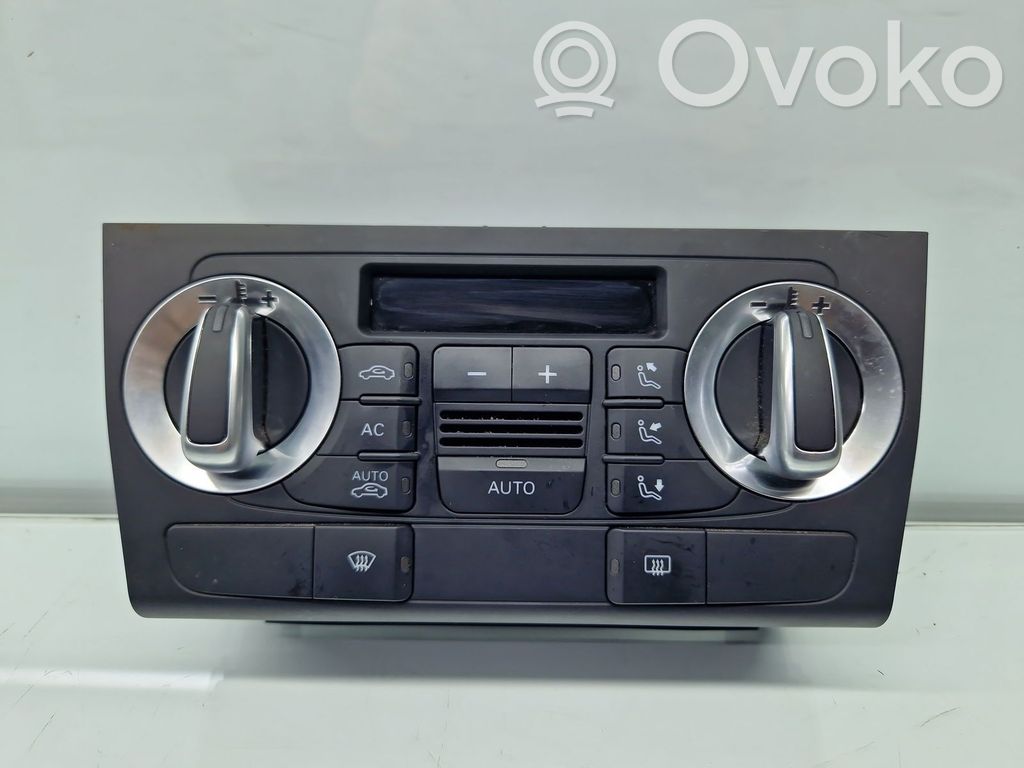Climate control unit   8P0820043
