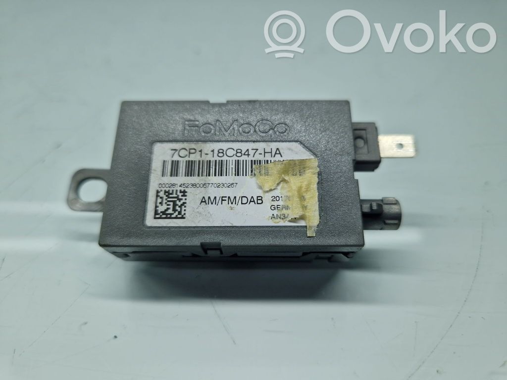 Ford Kuga II Antenos stiprintuvas 
