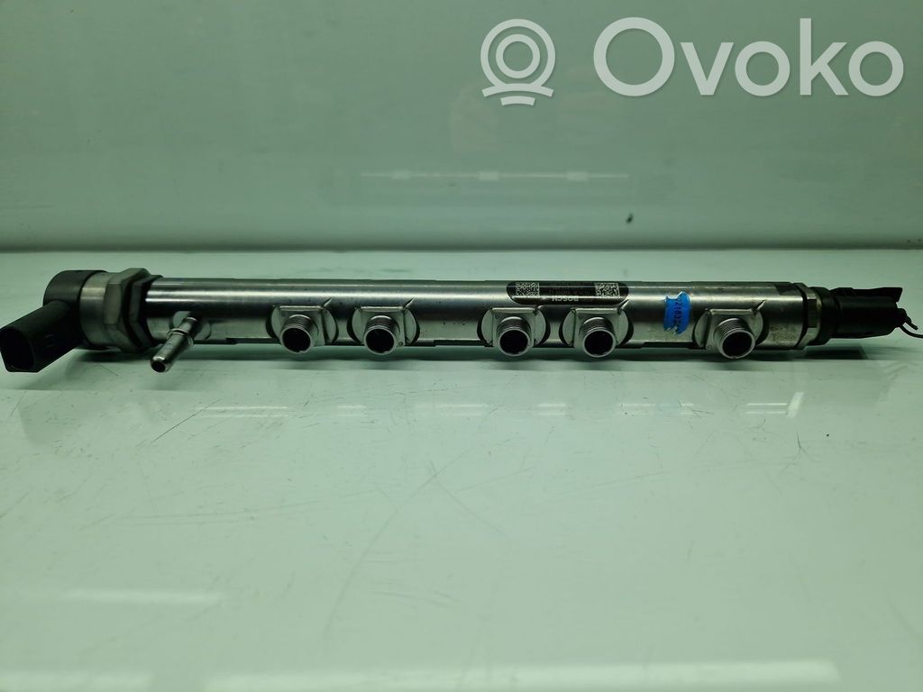 BMW 5 F10 F11 Rampă alimentare injectoare 