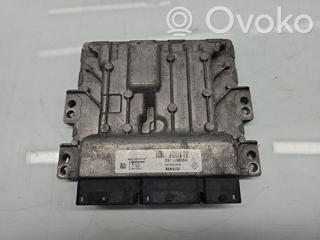 Dacia Duster Engine control unit/module ECU 