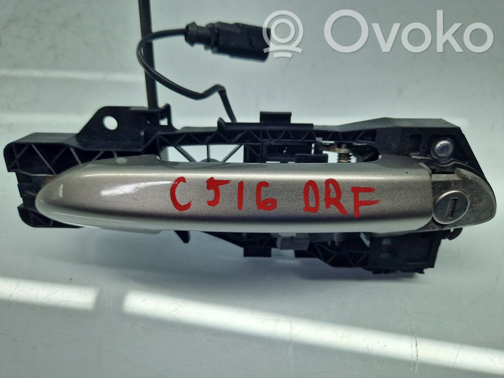 Volkswagen PASSAT CC Manecilla externa puerta delantera 