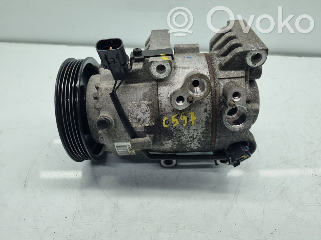 Ilmastointilaitteen kompressorin pumppu (A/C)   OEM