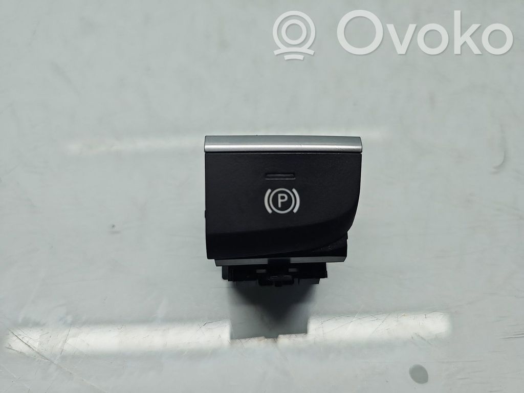 Audi Q2 - Inne przełączniki i przyciski 