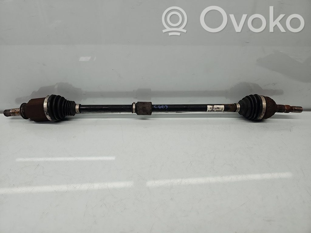 Opel Astra K Etuvetoakseli 